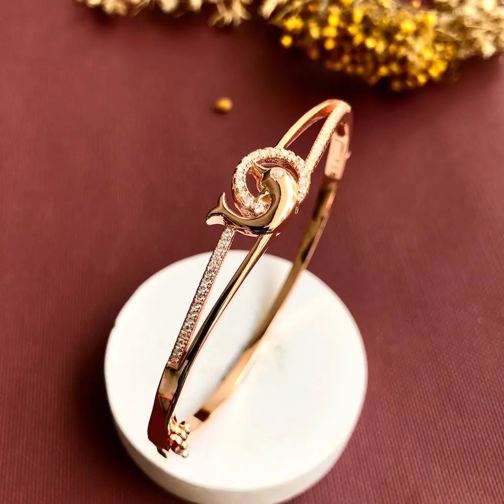 Mini Dolphin Kada
