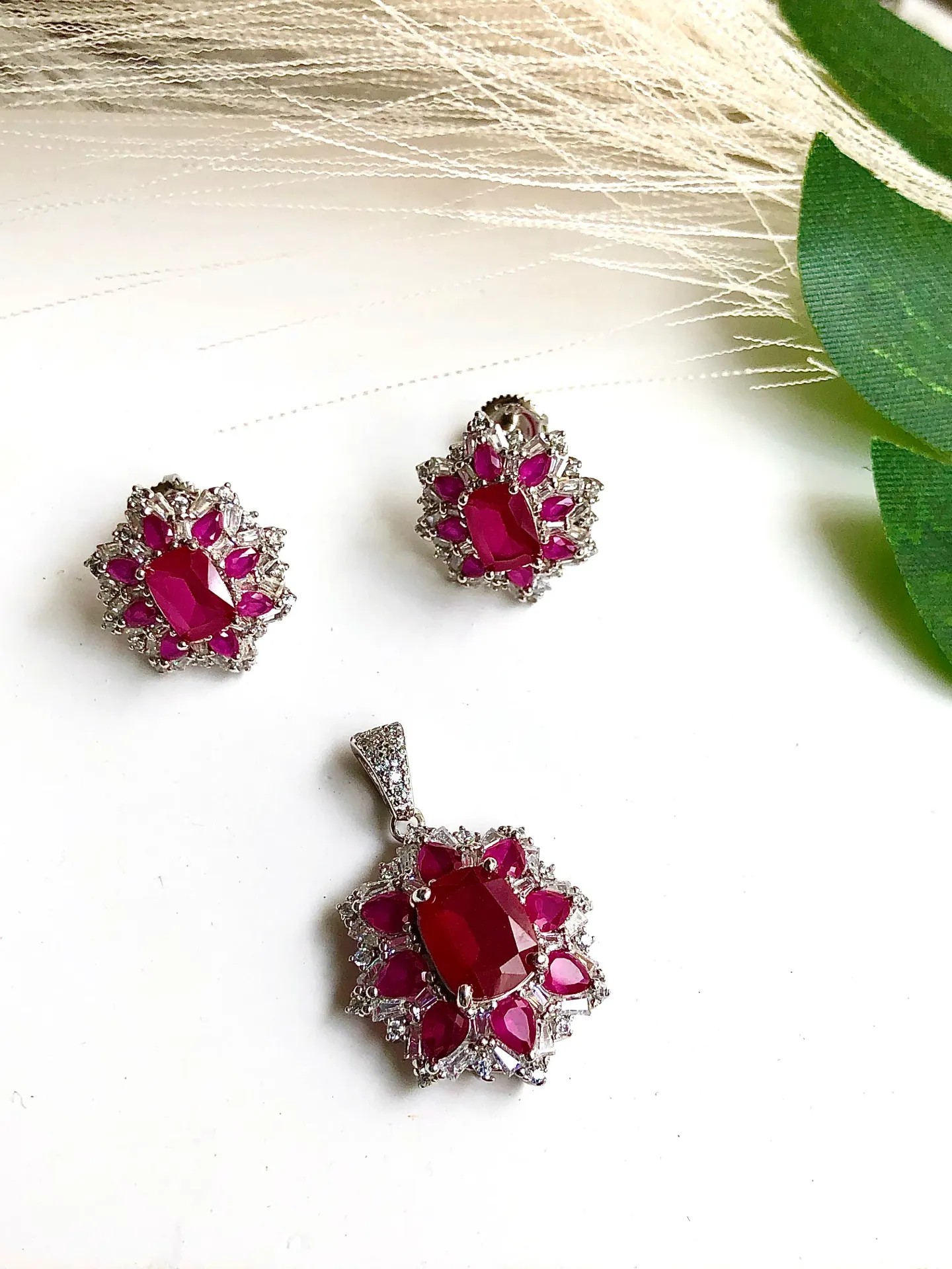 Ruby Floral Pendant Set