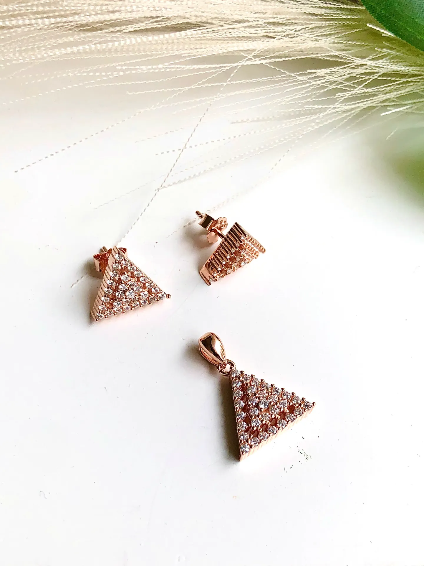 Triangle Pendant Set