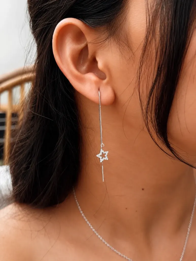 Star Suhi Dhaga Earrings