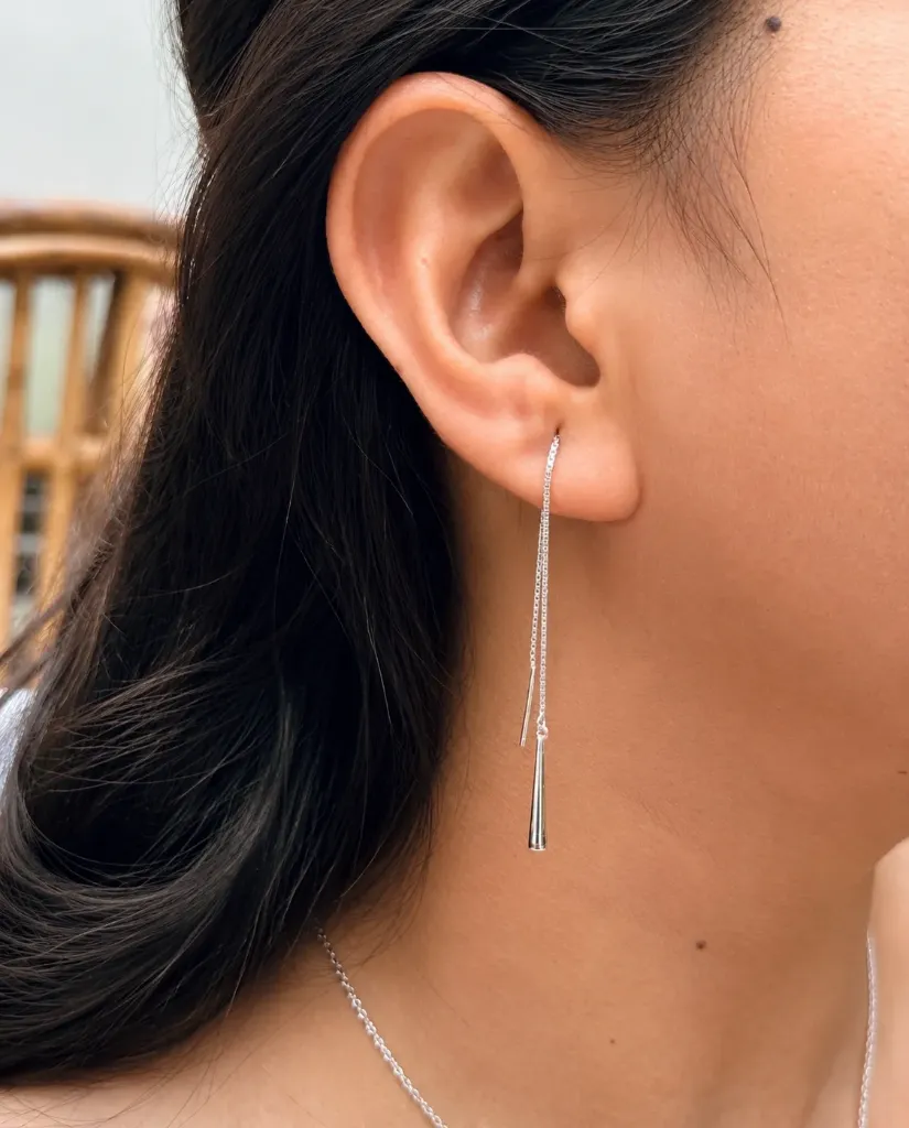Silver Suhi Dhaga Earrings