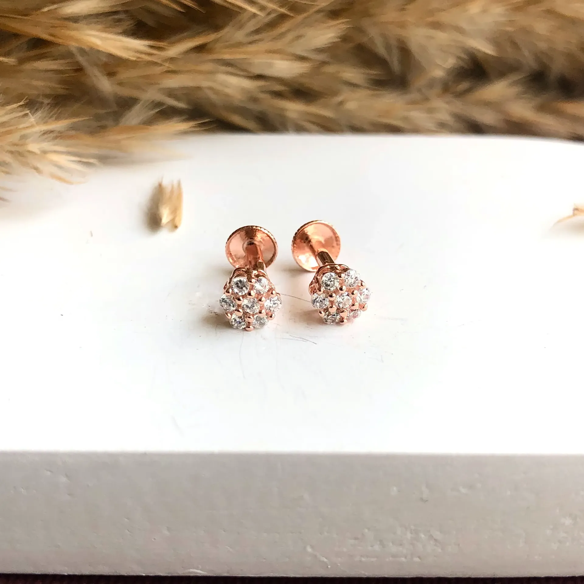 Rosegold Floral Studs