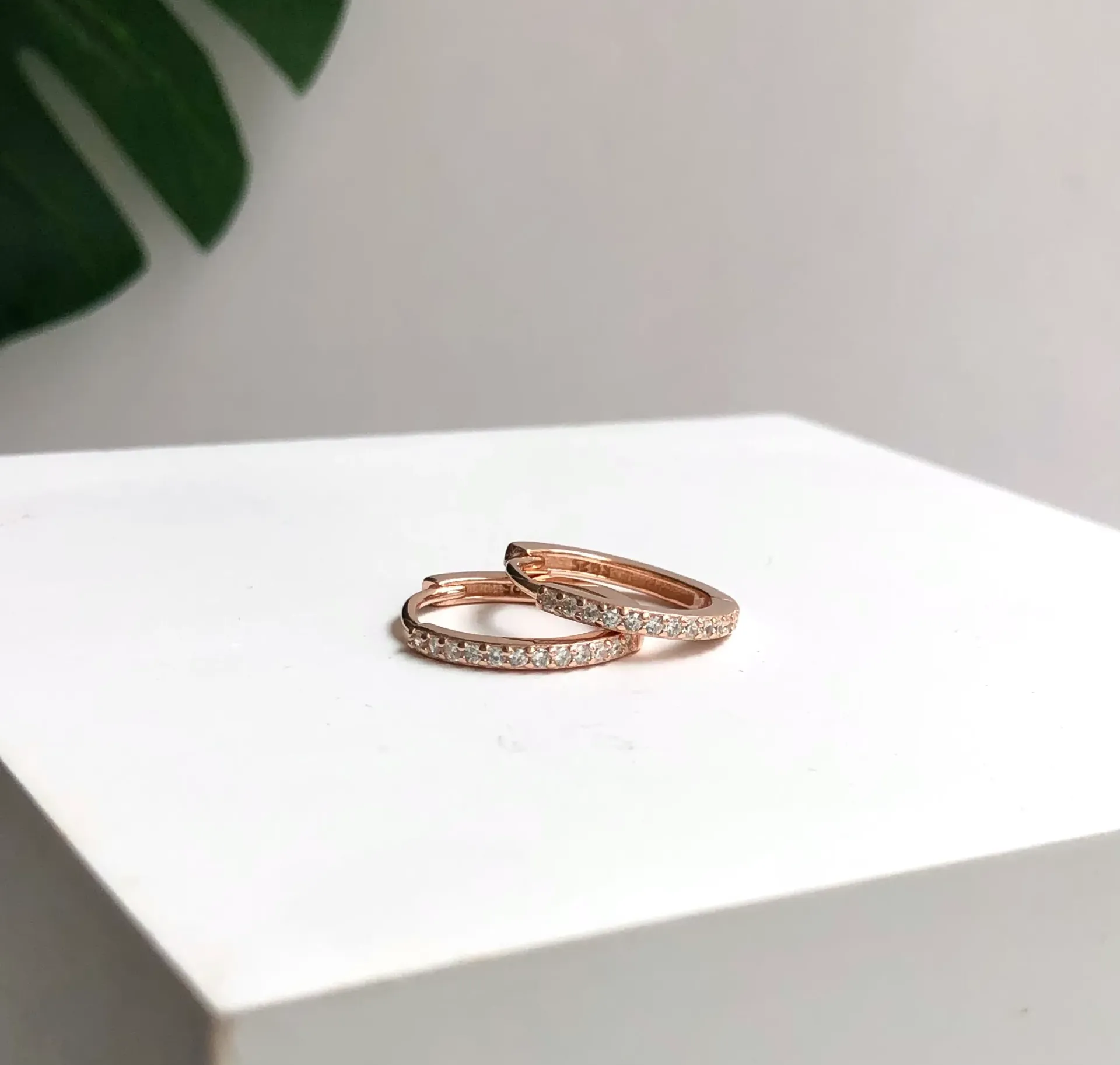 Rosegold Simple Hoops