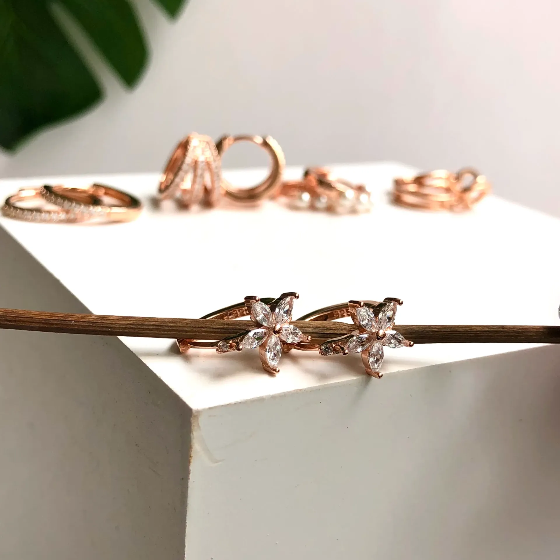 Rosegold Floral Hoops