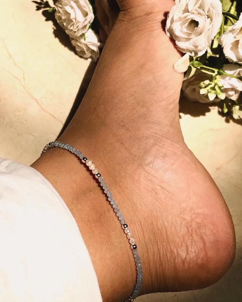 Lune Anklet