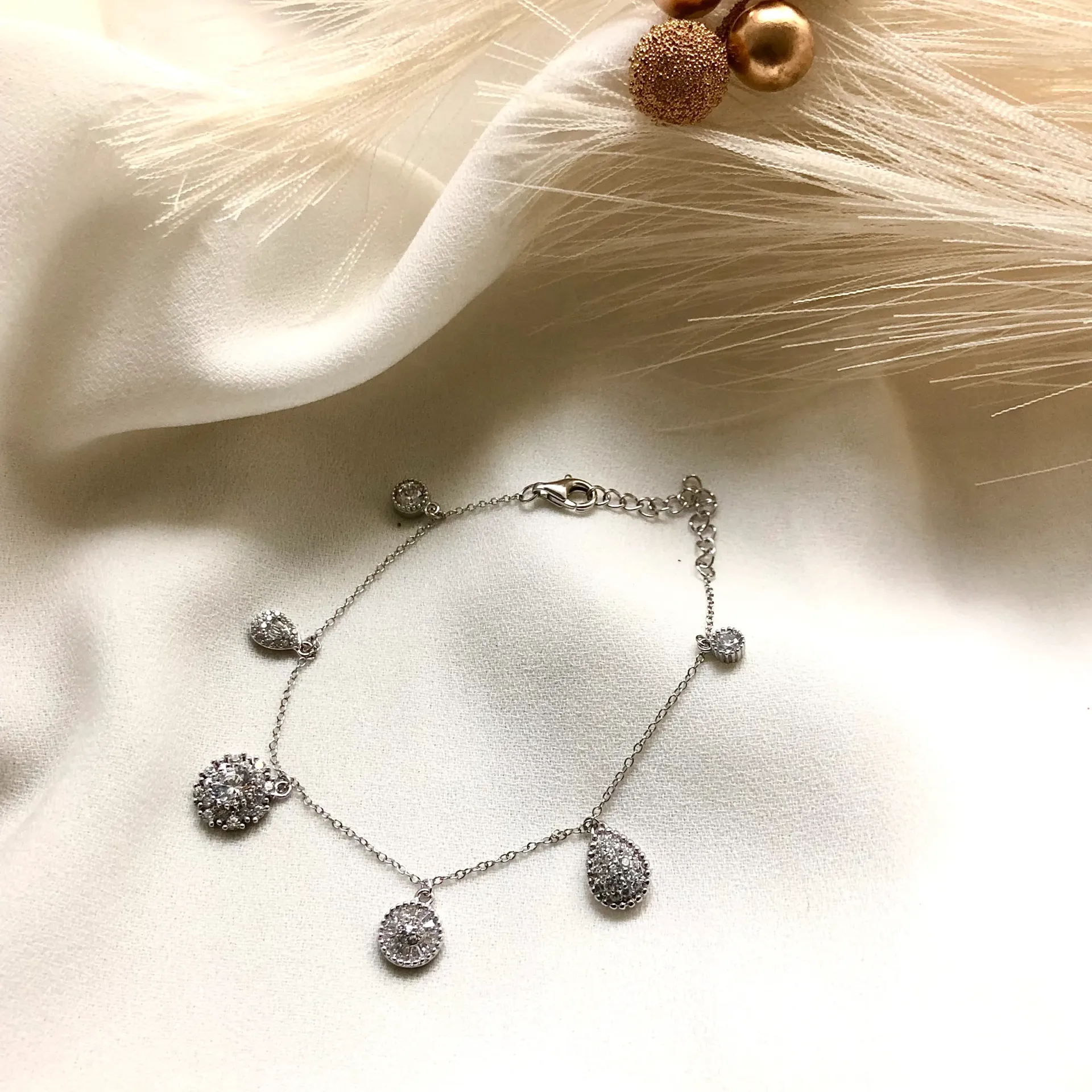Silver Dangler Bracelet