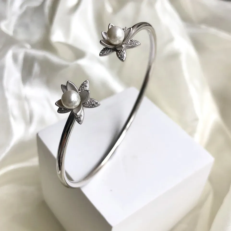 RoseGold Floral Ring