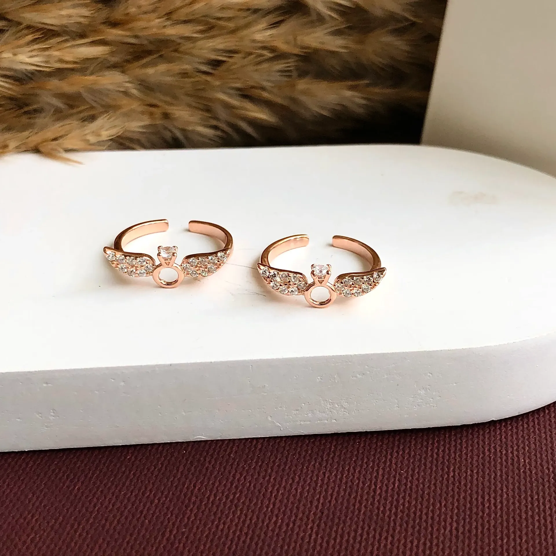 Rosegold Angle Wings Toe Rings