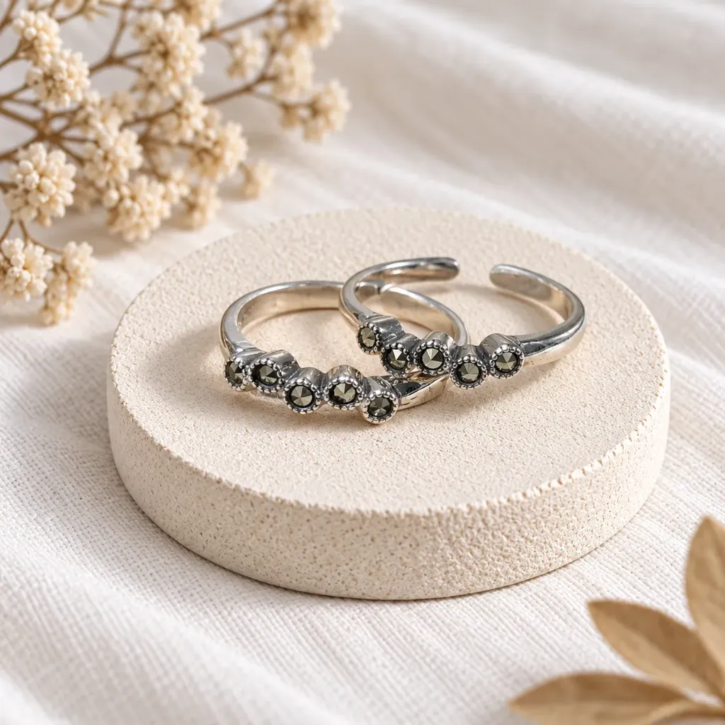 Silver Oxidised Minimal Toe Rings